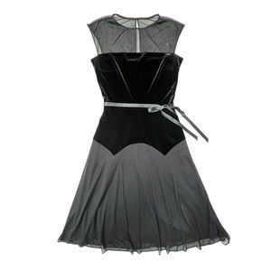 London Times Black Velvet Sheer Cocktail Dress Size 4